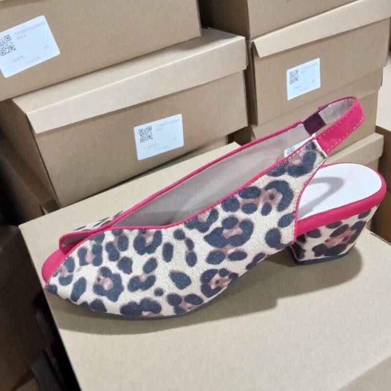 Leopard Print Peep Toe Slingba - Peep Toe Heels recension och pris