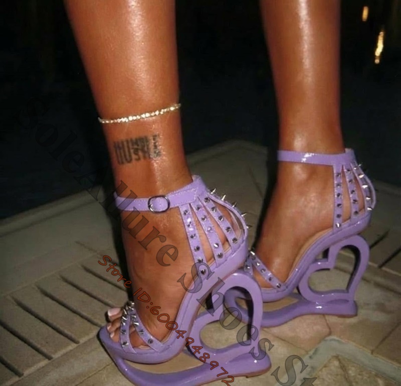 Hot Pink Spike Stud Caged Hear - Peep Toe Heels recension och pris